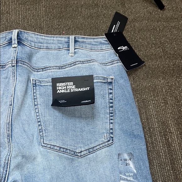 NWT Silver Jeans Blue Ankle Straight Denim - Picture 3 of 3